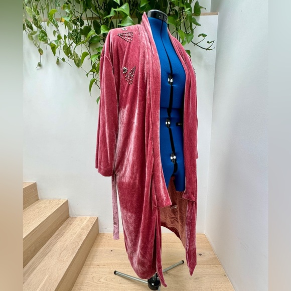 L’atiste by Amy - Pink velvet belted duster with beading detail - Size M - Picture 3 of 11